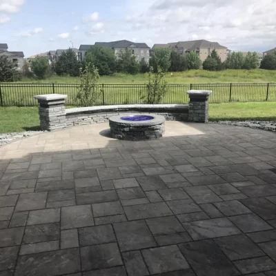 Outoor firepit and patio